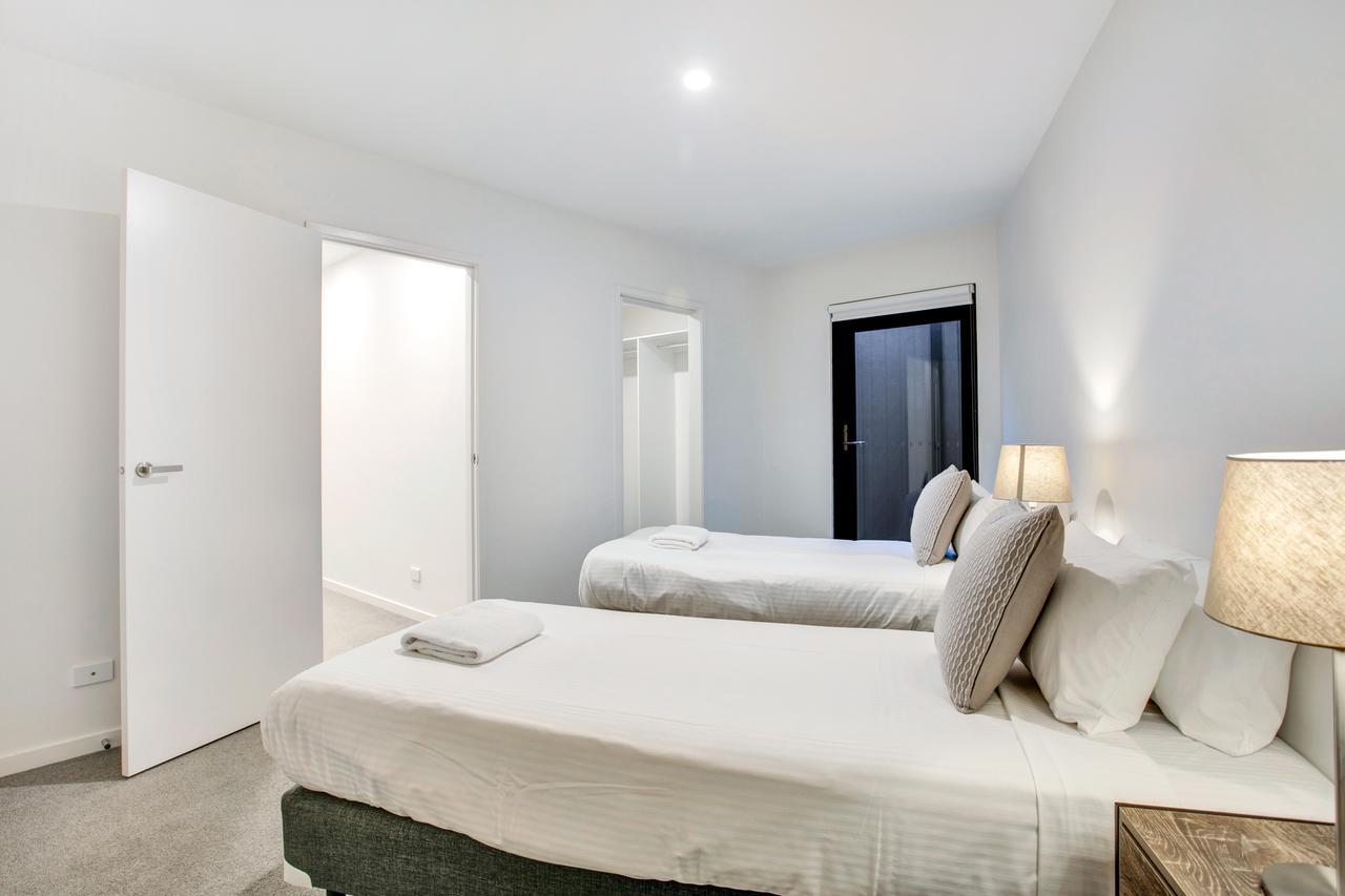 Roden Residences Melbourne Exterior photo