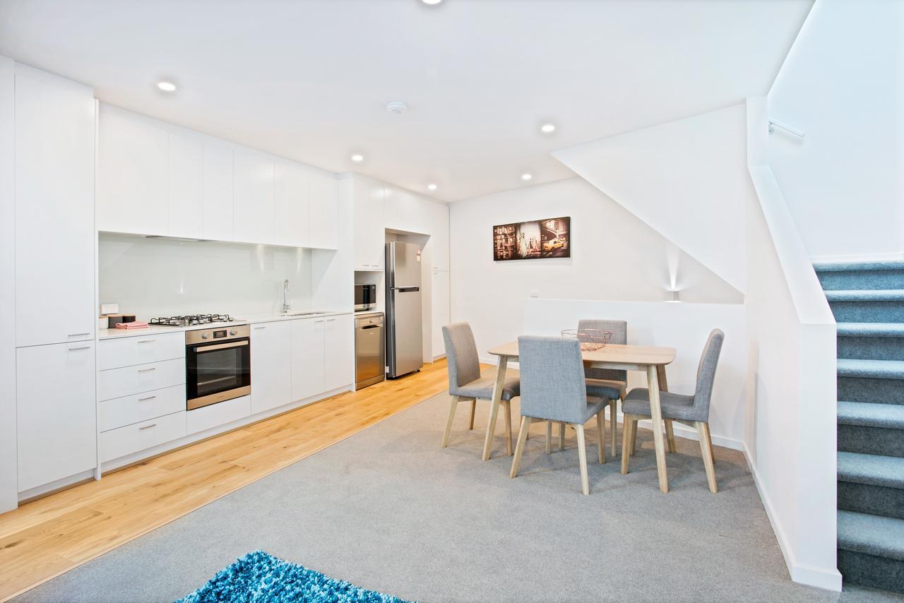 Roden Residences Melbourne Exterior photo